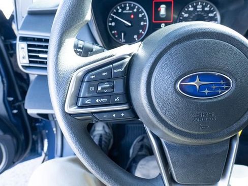 Used 2025 Subaru Outback 2.5i image 23