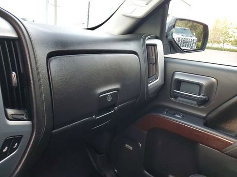 Used 2017 GMC Sierra 1500 SLT w/ SLT Premium Package image 26