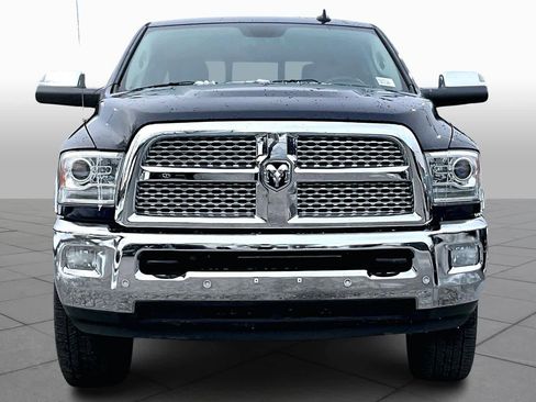 Used 2016 RAM 2500 Laramie image 3