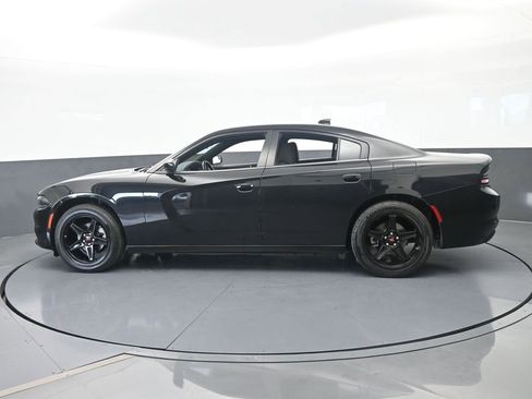 Used 2023 Dodge Charger SXT RWD image 3