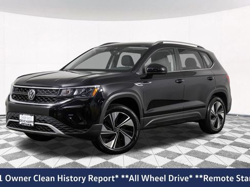 Used 2023 Volkswagen Taos SE AWD/4WD image 2