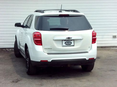 Used 2017 Chevrolet Equinox LT w/ Sport Edition FWD image 3