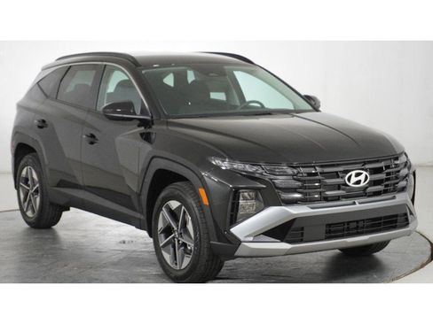 New 2026 Hyundai Tucson SEL image 1