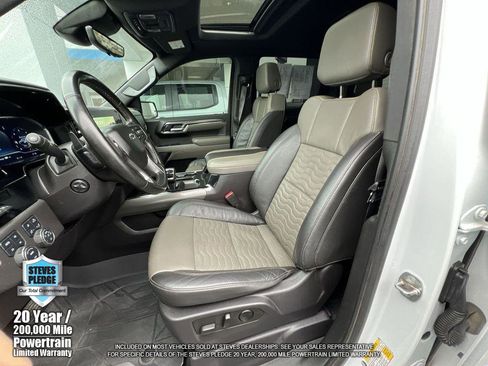 Used 2024 Chevrolet Silverado 1500 ZR2 w/ Technology Package image 24