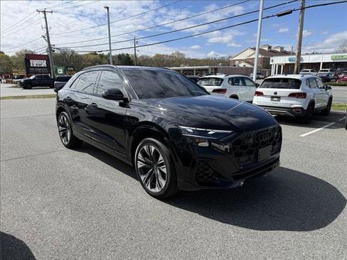 Used 2025 Audi Q8 Premium Plus w/ Premium Plus Package AWD/4WD image 8