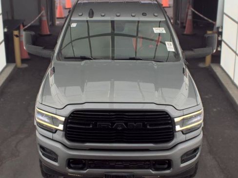 Used 2020 RAM 2500 Laramie w/ Night Edition AWD/4WD image 2