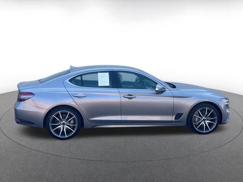 Used 2024 Genesis G70 2.5T image 16