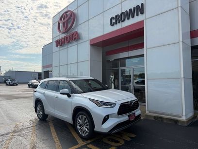 New 2026 Toyota Highlander Platinum