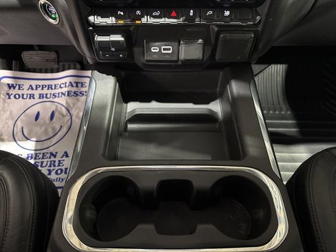 Used 2019 Chevrolet Silverado 1500 LTZ w/ LTZ Plus Package image 32