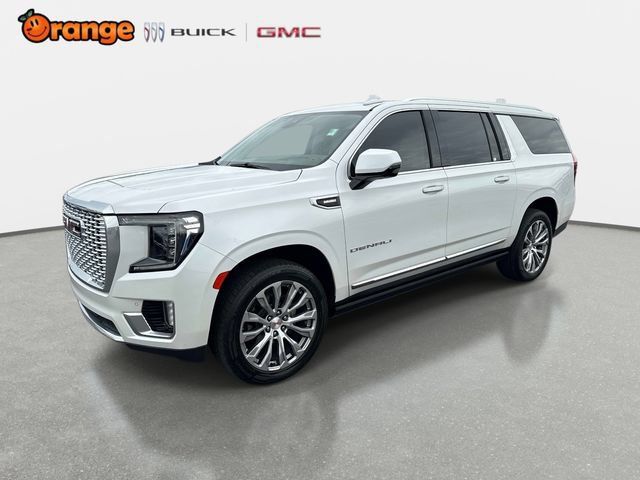 Used 2023 GMC Yukon XL Denali AWD/4WD image 7