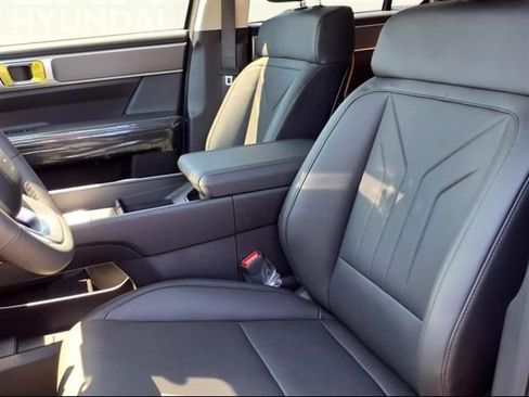 New 2026 Hyundai Santa Fe SEL image 3