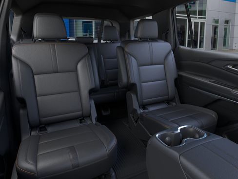 New 2026 Chevrolet Traverse High Country w/ LPO, Floor Liner Package image 17