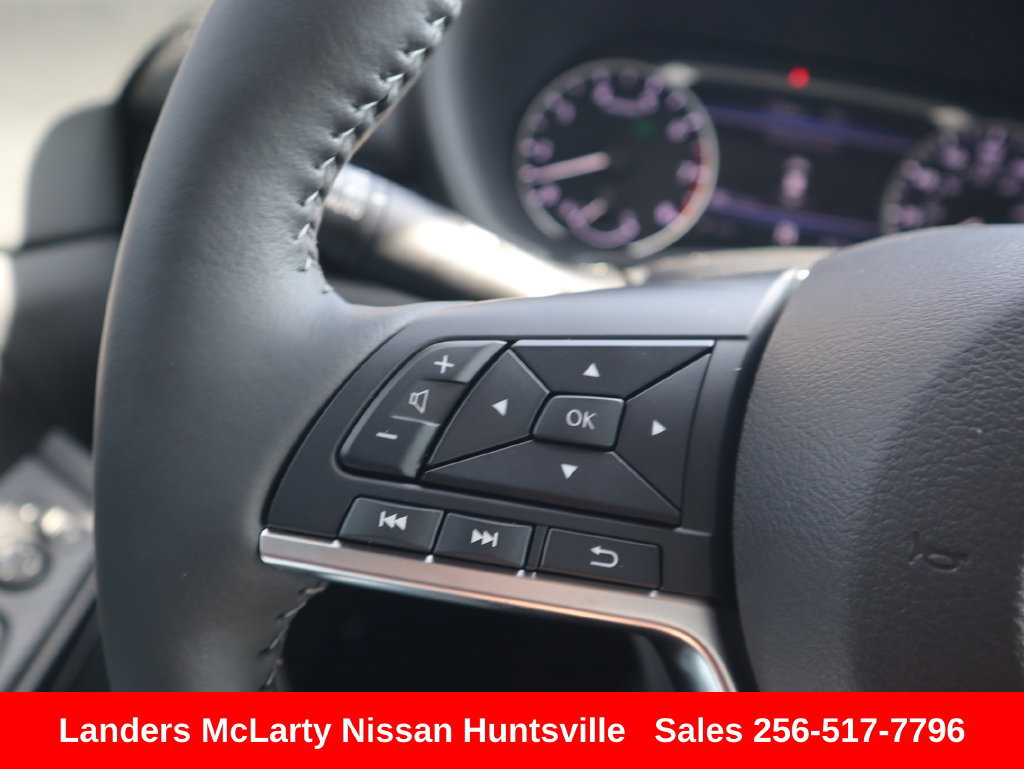 Used 2025 Nissan Sentra SV w/ All-Weather Package FWD image 24