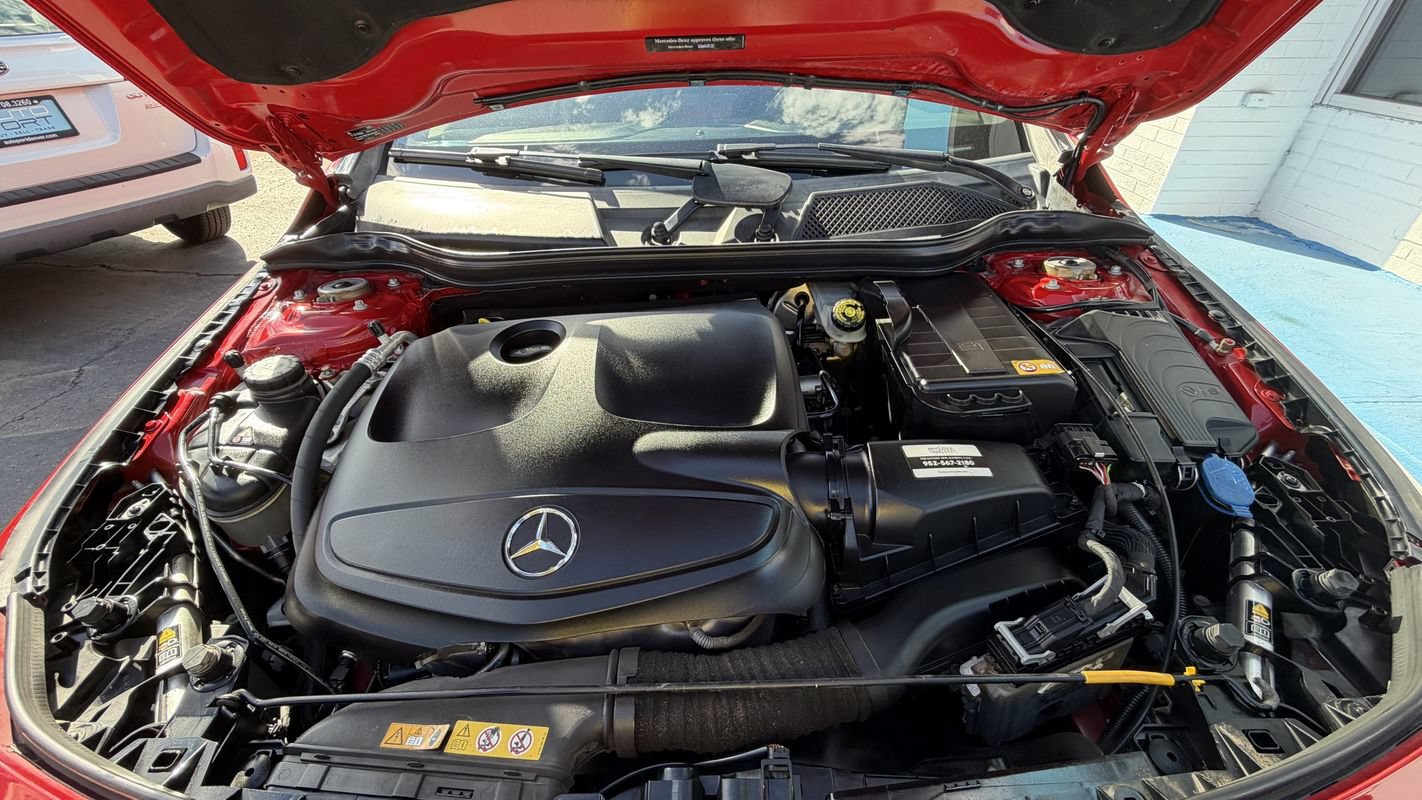 Used 2014 Mercedes-Benz CLA 250 4MATIC image 15