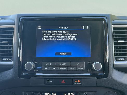 Used 2024 Nissan Frontier SV w/ SV Convenience Package RWD image 18