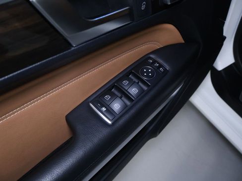 Used 2017 Mercedes-Benz E 400 4MATIC Coupe image 13