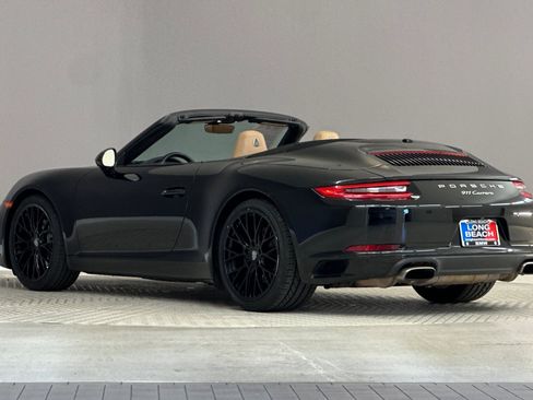 Used 2017 Porsche 911 Carrera RWD image 3