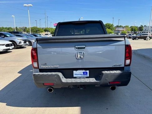 Used 2023 Honda Ridgeline Black Edition image 6