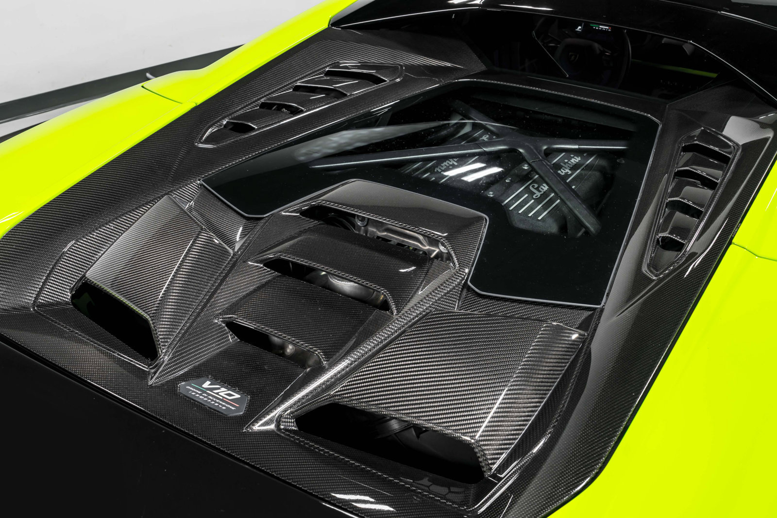 Used 2023 Lamborghini Huracan Tecnica RWD image 57