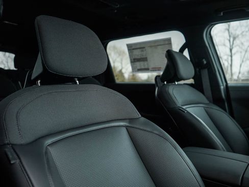 New 2027 Kia Telluride S image 12