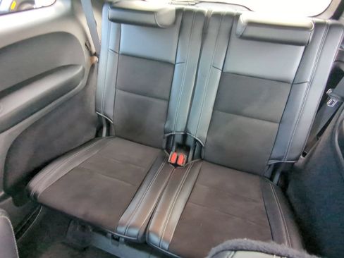 Used 2022 Dodge Durango GT RWD image 17