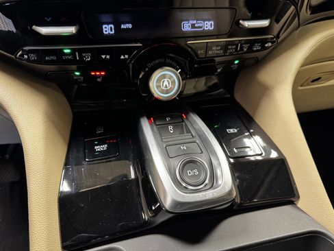 Certified 2025 Acura MDX SH-AWD image 25