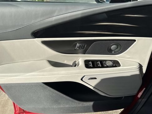 New 2026 Lincoln Nautilus Reserve image 8