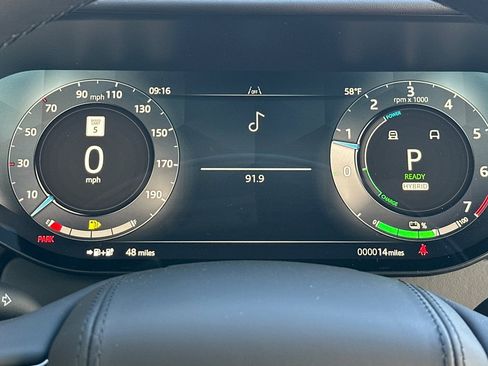 New 2026 Land Rover Range Rover SE image 18