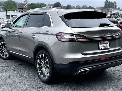 Used 2023 Lincoln Nautilus Reserve AWD/4WD image 4