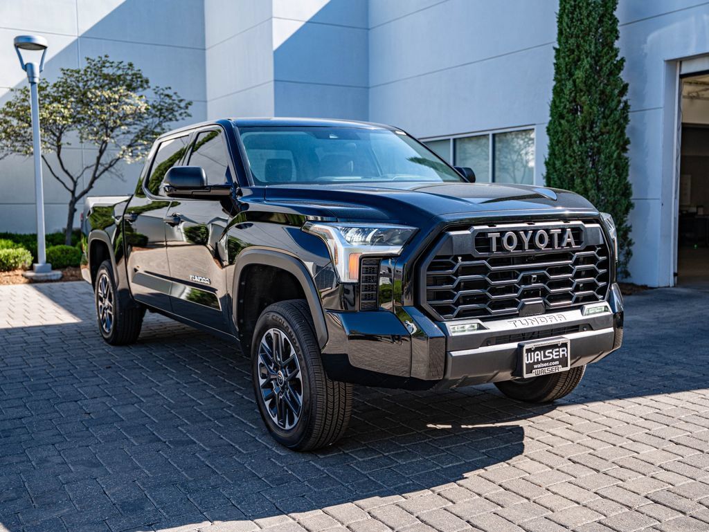 Used 2024 Toyota Tundra SR5 w/ SR5 Convenience Package AWD/4WD image 3