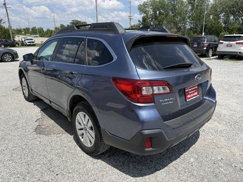 Used 2018 Subaru Outback 2.5i Premium w/ Popular Package #1 AWD/4WD image 5