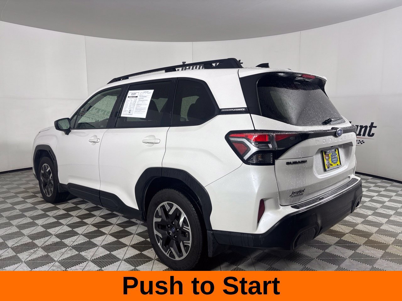 Used 2025 Subaru Forester Premium w/ Protection Package AWD/4WD image 9