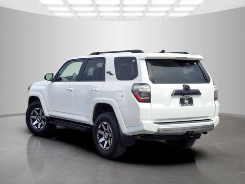 Used 2024 Toyota 4Runner TRD Off-Road Premium image 6