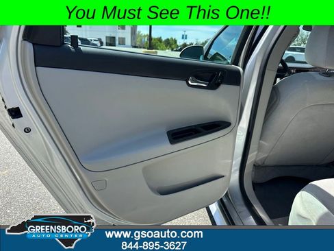 Used 2016 Chevrolet Impala Limited LS FWD image 21
