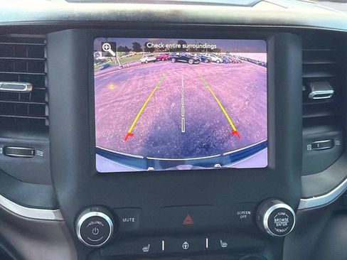 Used 2019 RAM 1500 Big Horn AWD/4WD image 30