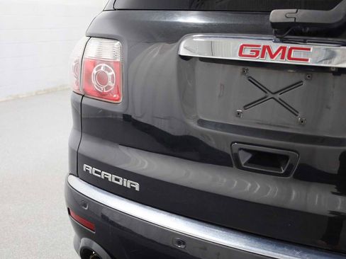 Used 2012 GMC Acadia Denali image 8
