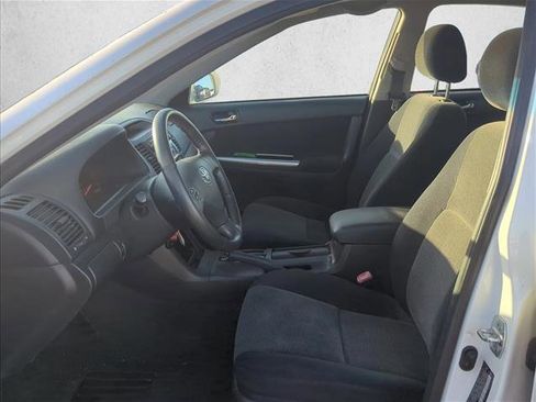 Used 2005 Toyota Camry SE image 10