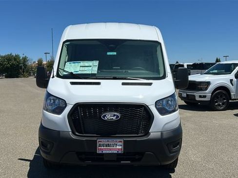 New 2026 Ford Transit 250 148 Medium Roof RWD image 8