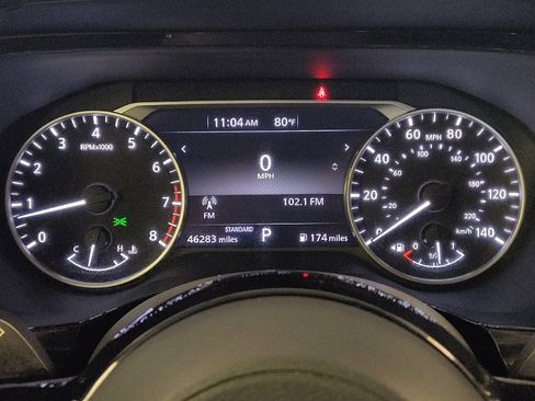 Used 2022 Nissan Pathfinder SV FWD image 22