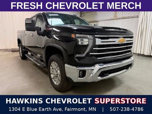 Used 2025 Chevrolet Silverado 2500 LTZ w/ LTZ Premium Package AWD/4WD image 1