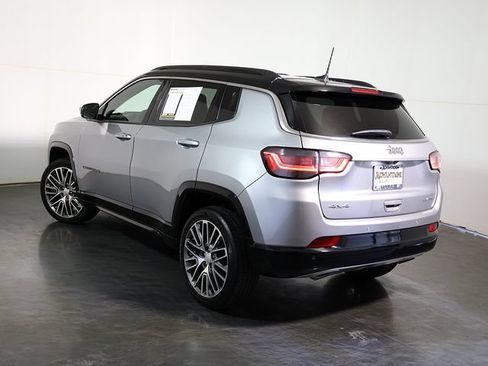 Used 2023 Jeep Compass Limited w/ Elite Group AWD/4WD image 2