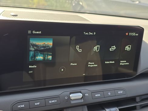 New 2025 Kia K4 LXS image 25