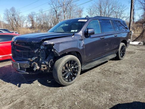 Used 2022 Cadillac Escalade ESV Sport w/ LPO, ONYX Package AWD/4WD image 3