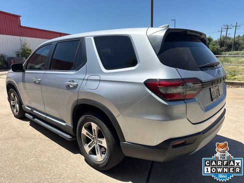 Used 2024 Honda Pilot EX-L image 7