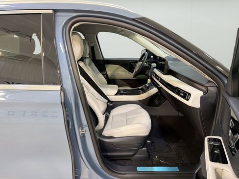 New 2026 Lincoln Aviator 2WD image 29
