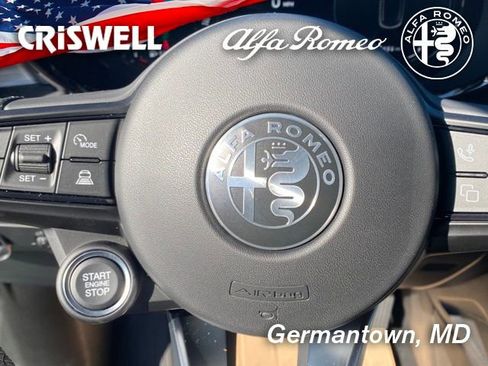 Used 2024 Alfa Romeo Tonale Ti image 23