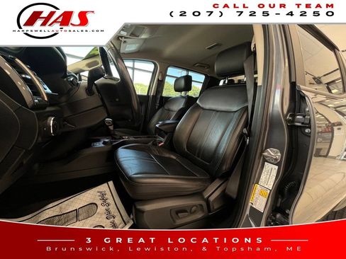 Used 2022 Ford Ranger Lariat w/ Equipment Group 501A High AWD/4WD image 11