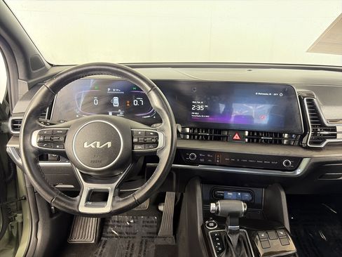 Certified 2023 Kia Sportage X-Line w/ X-Line Premium Package image 3