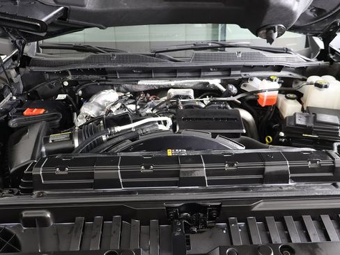Used 2025 Chevrolet Silverado 3500 LTZ w/ LTZ Convenience Package AWD/4WD image 24