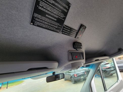 Used 2015 Mercedes-Benz Sprinter 3500 w/ Cargo Protection Package image 21